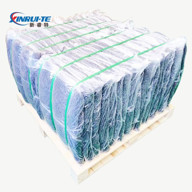 100% Vigin Black Macro Fibres incurvées en polypropylène en relief