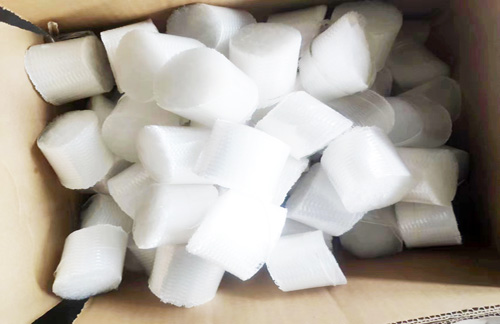 Que sont les fibres synthétiques macro