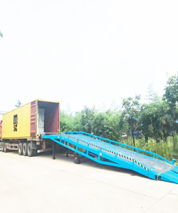 100% Vigin Black Macro Fibres incurvées en polypropylène en relief