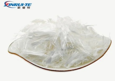 Libérer la puissance des fibres discontinues de béton : améliorer la résistance et les performances dans la construction moderne